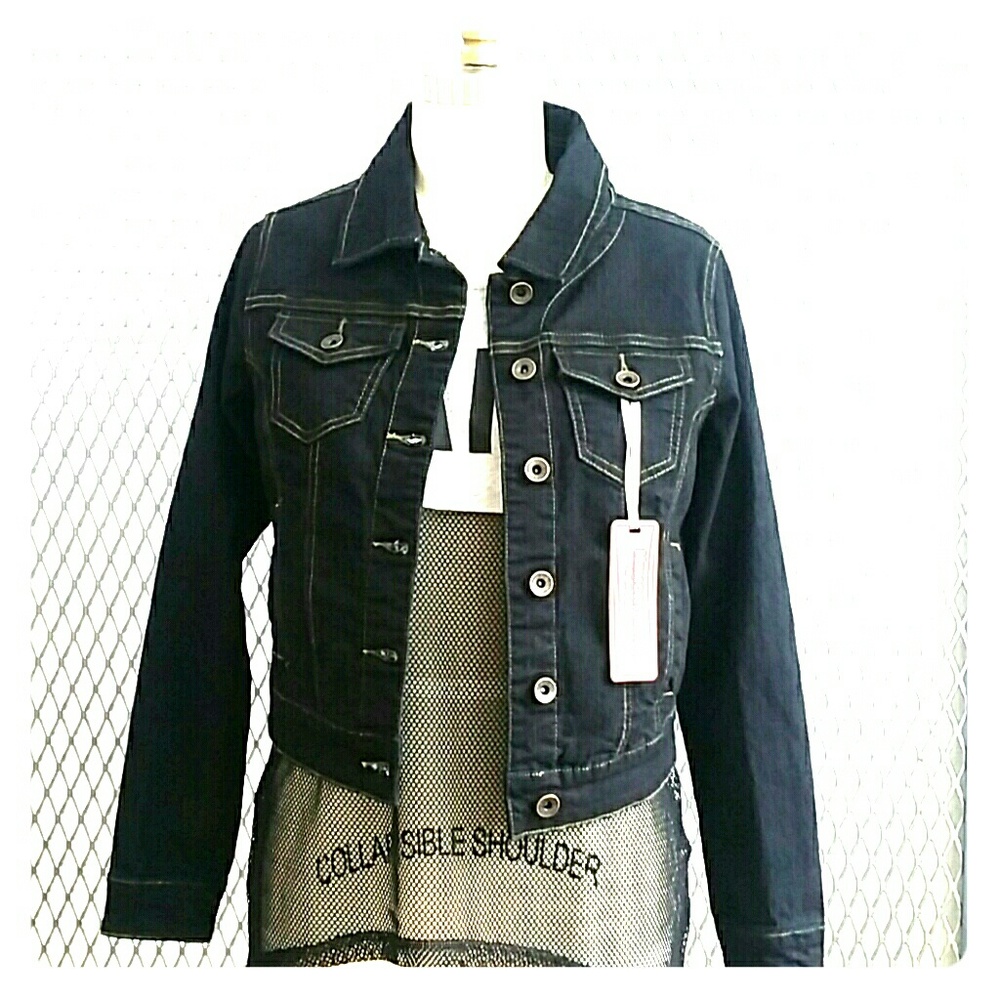 Stretch dark rinse basic denim jacket- New!!
