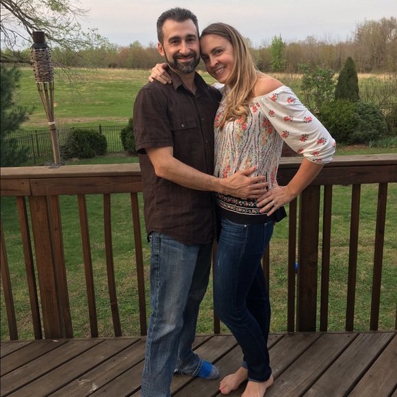 ❤️5/$13 ❗️ONE LEFT❗️🎉🎊HP 8/8 off shoulder top - Picture 4 of 7