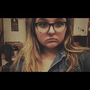 Meet your Posher, Meaghan