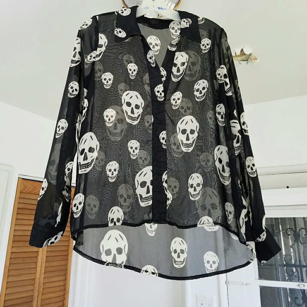 Vintage Havana black skull blouse