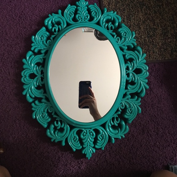 Mirror - Picture 2 of 2