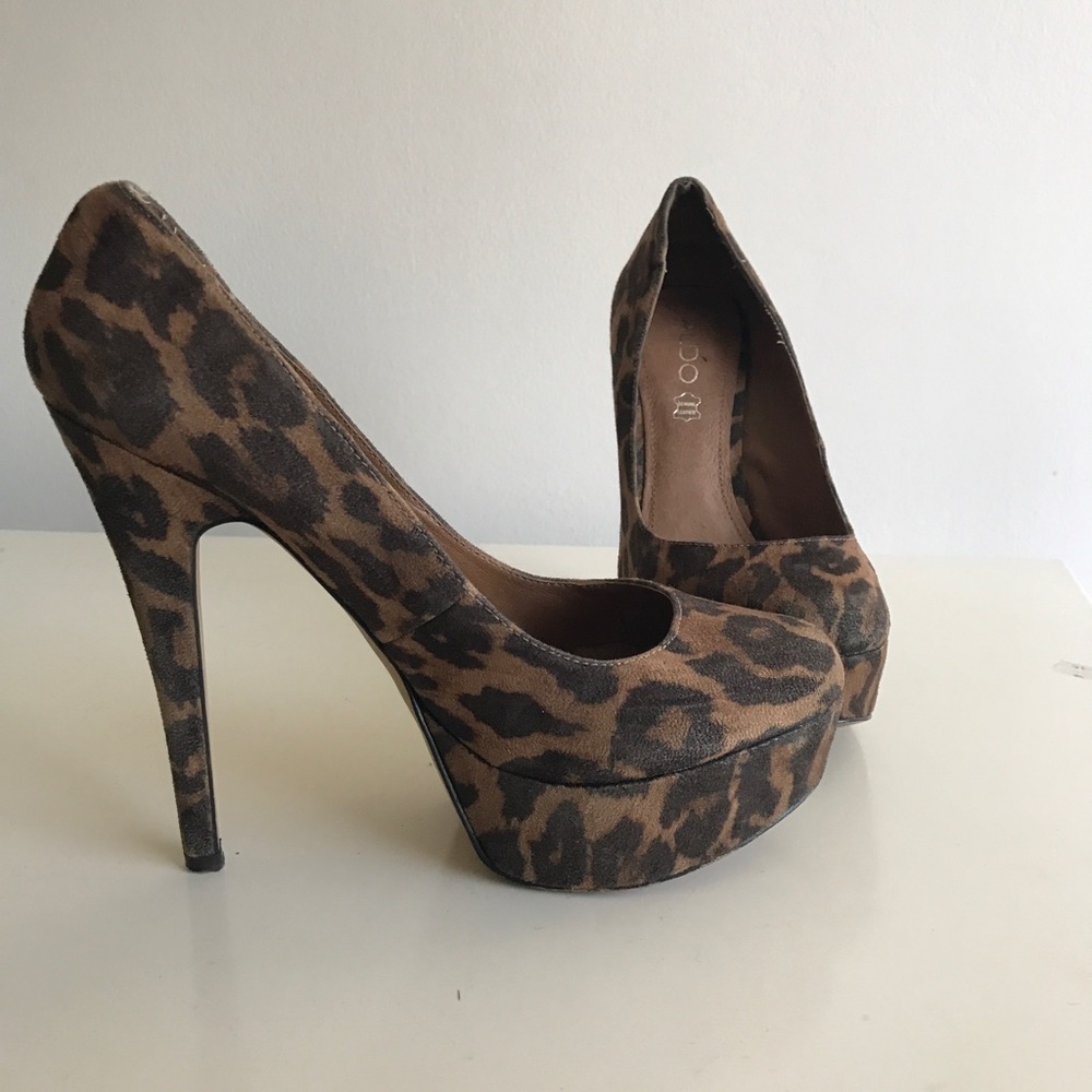 Aldo leopard print platform heels size 7