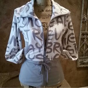 😍Lululemon Jacket