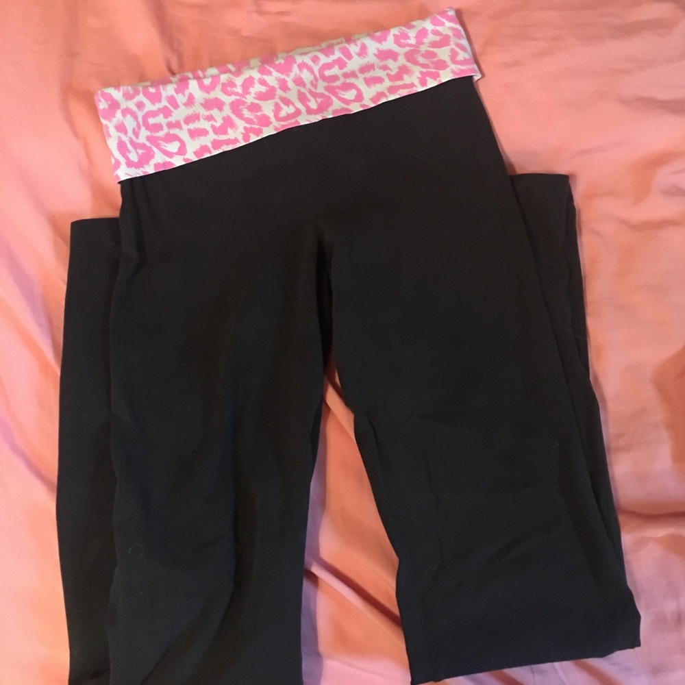 PINK yoga pants