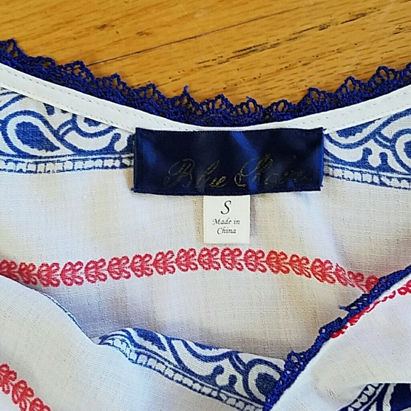 Red, white and blue off the should top. - Picture 4 of 7