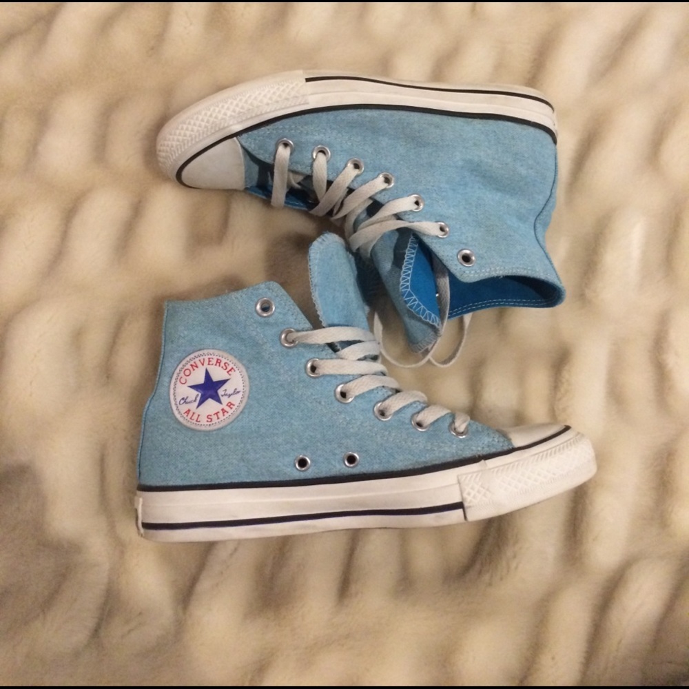 High top blue converse