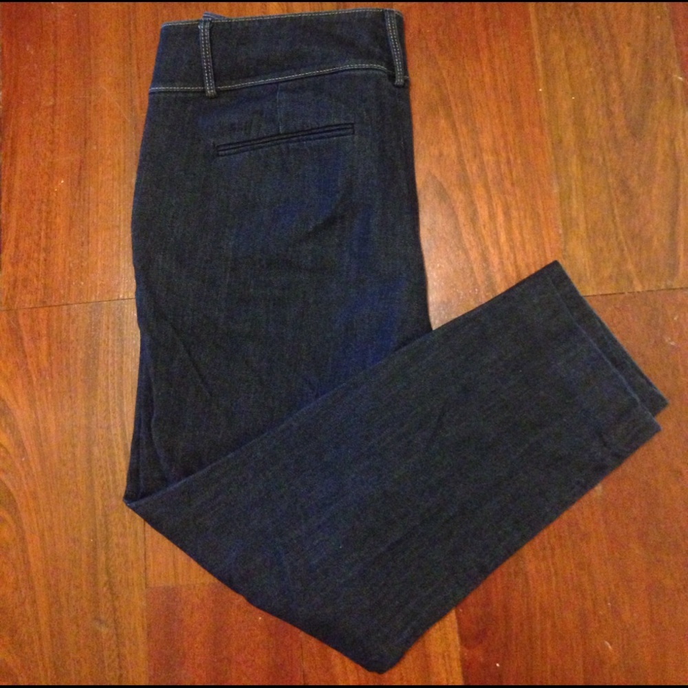 Ann Taylor ankle cut jeans- 12