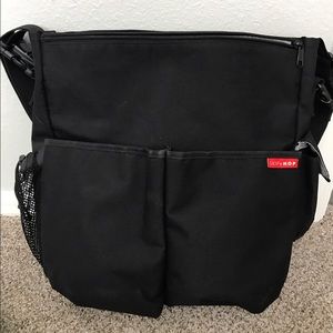 Black Skip Hop Duo diaper bag