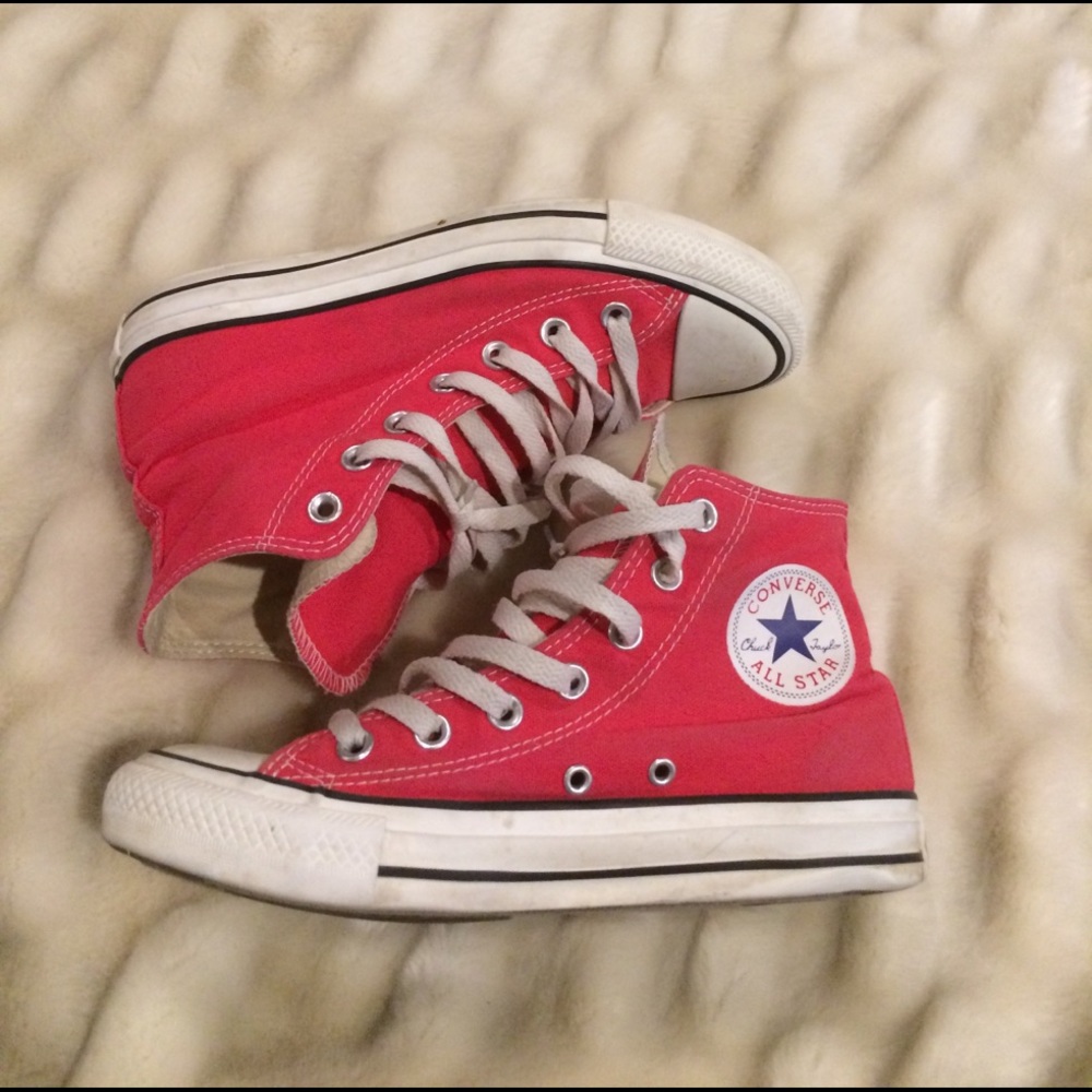 Pink high top converse