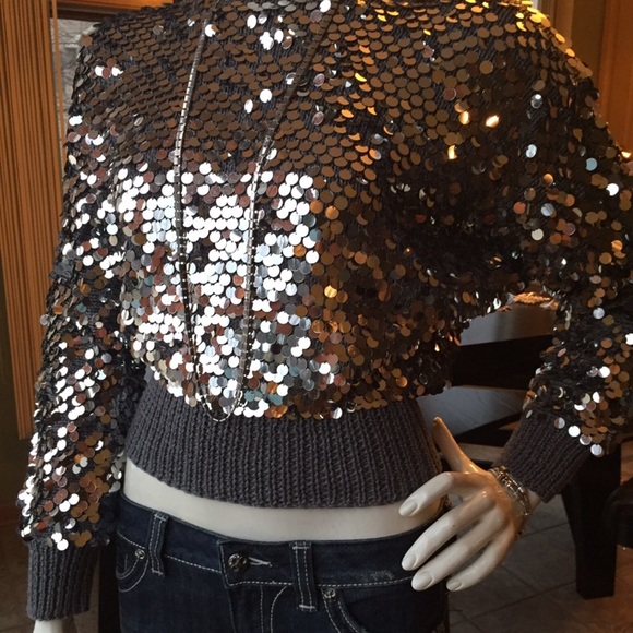 VINTAGE Ruth Chagnon silver lg sequins top Med - Picture 3 of 5