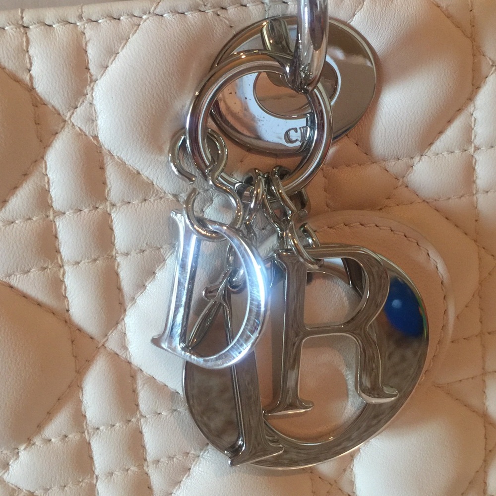 Lady Dior in pink beige - Picture 3 of 8