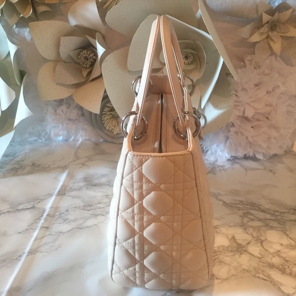 Lady Dior in pink beige - Picture 6 of 8