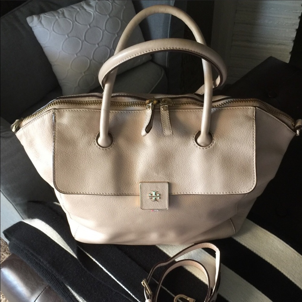 TORY BUTCH CLARA SATCHEL 💕💕💖LARGE