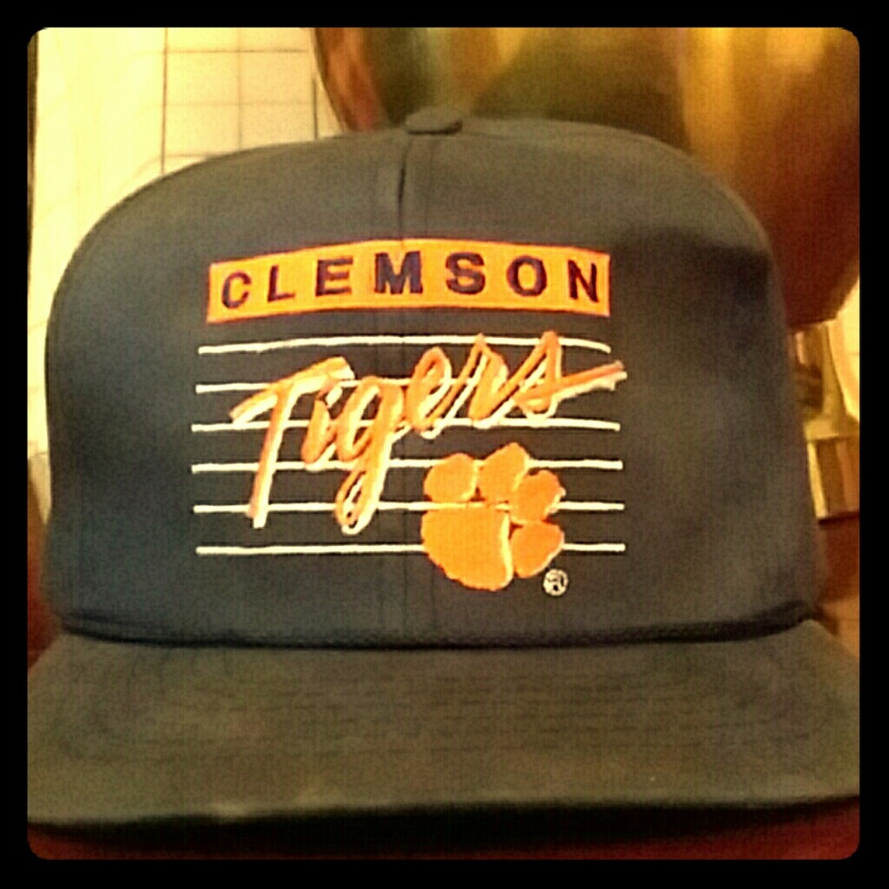 Vintage 1980's snapback