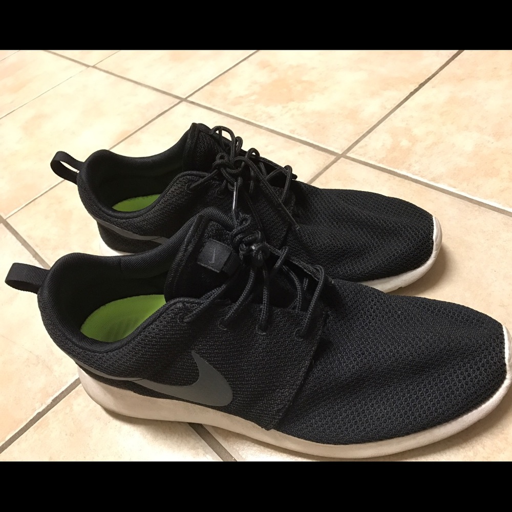 Size 12 like new Nike