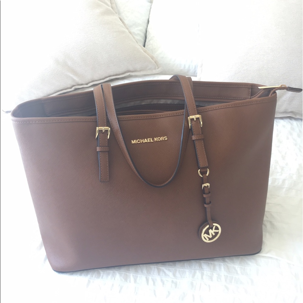 SOLD! Michael Kors Jet Set Tote