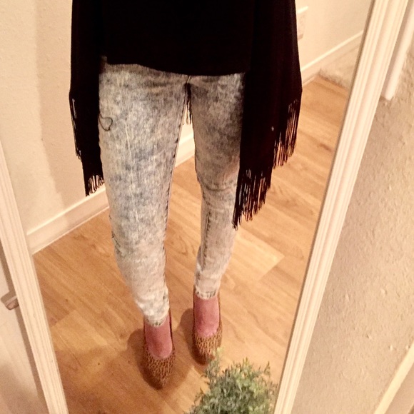 🎊HP🎉Acid Wash Piper Skinny Pants | New With Tags - Picture 4 of 5