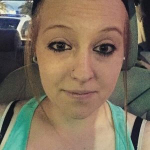 Meet your Posher, Erika