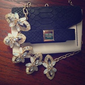 SALE 📣📣Small Jaimie Kate Spade wallet ♠️