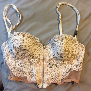 VS Balconette zip up bustier