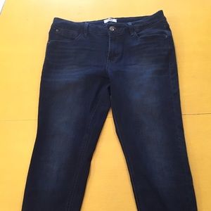 Size 29 kensie jeans. NWOT.