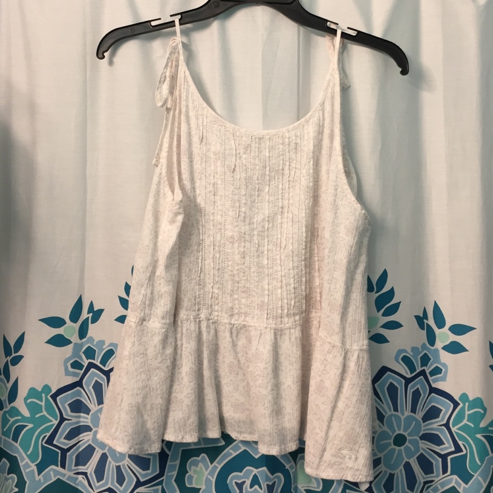 SOLD // Gorgeous A&F peasant tank