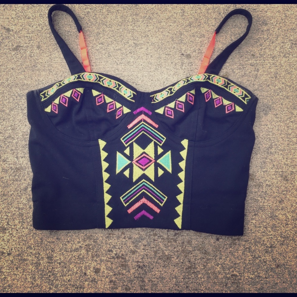 flying tomatoe Indian print crop too