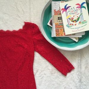 Cache sexy red lace dress scalloped zipper back 0