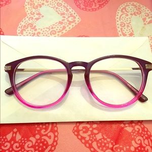 Women's purple/pink glasses