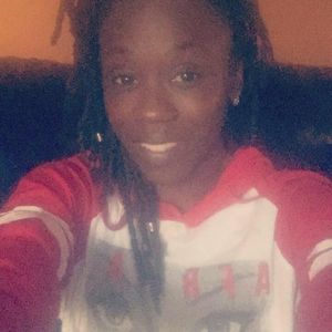 Meet your Posher, Fay