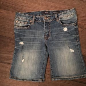 Jessica Simpson Highland Bermuda shorts