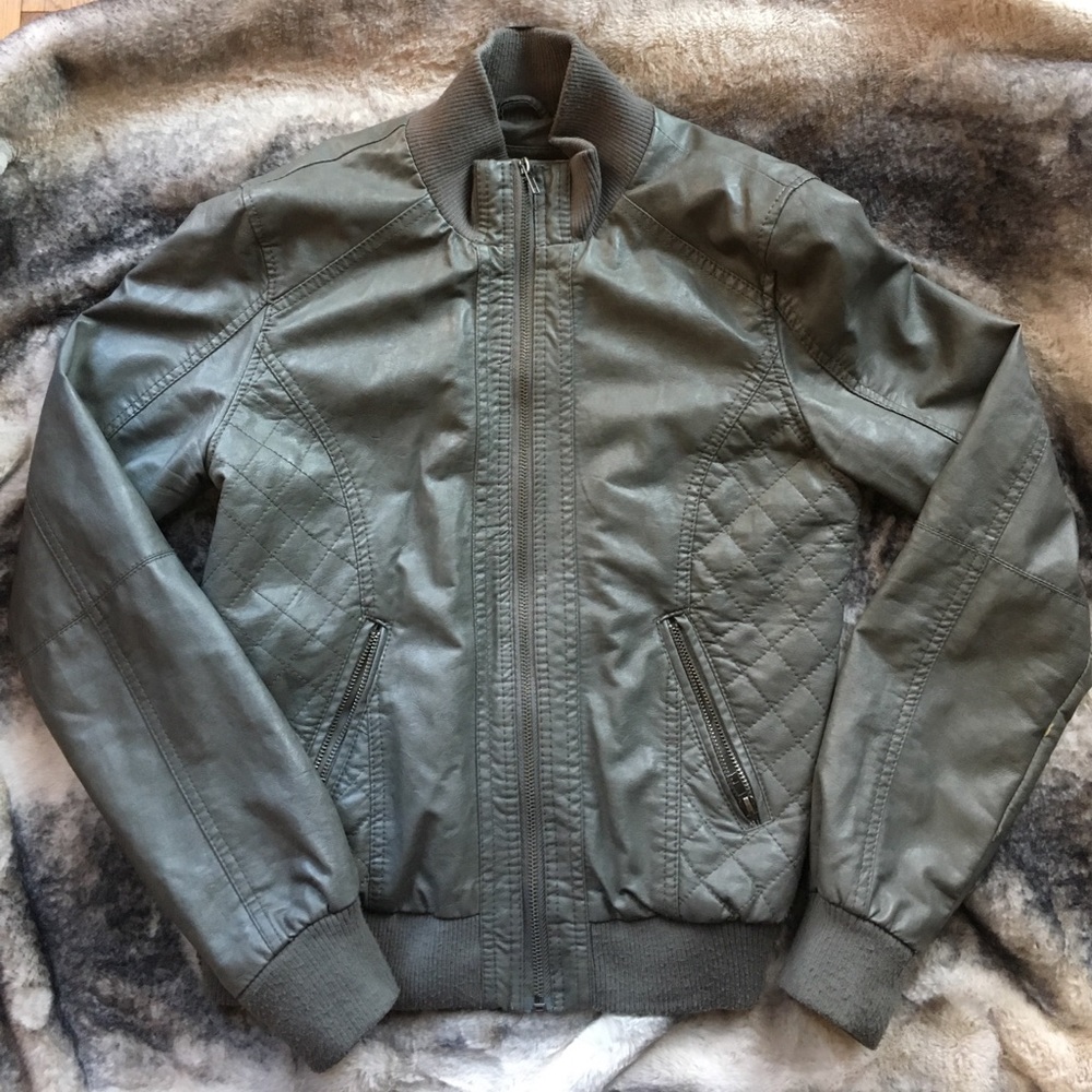 Women's Gray faux leather bomber jacket