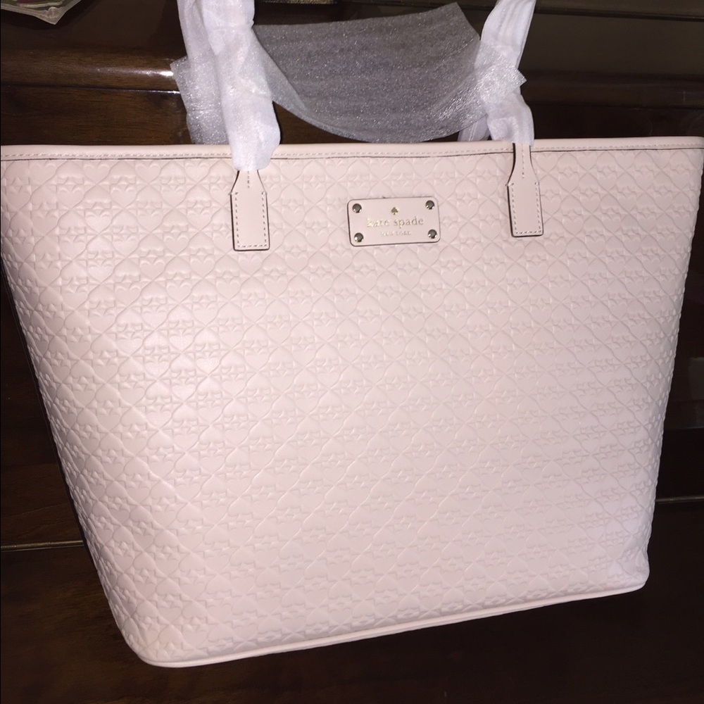 ❌SOLD❌Kate Spade Penn Embossed Margareta