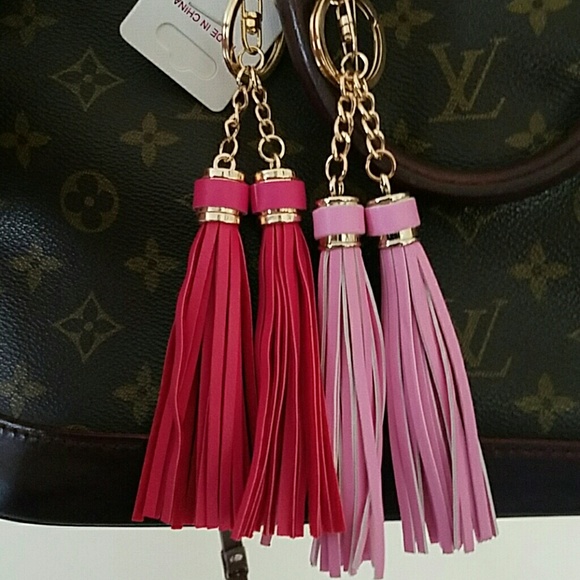 ❤️SALE❤️Tassel Bag Charm - Picture 7 of 8