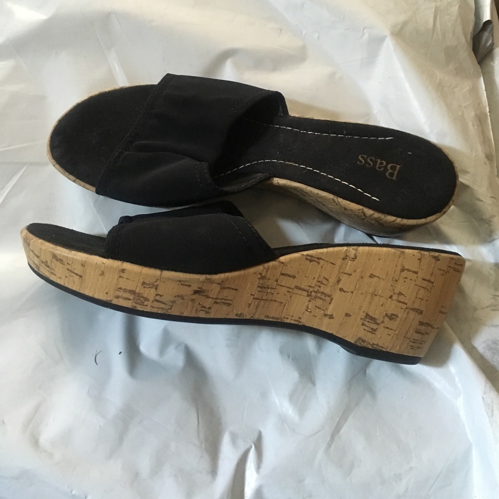 Women's Bass 9.5 cork wedge sandal