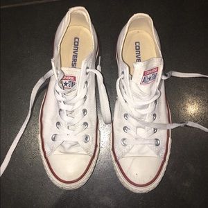 White low top converse