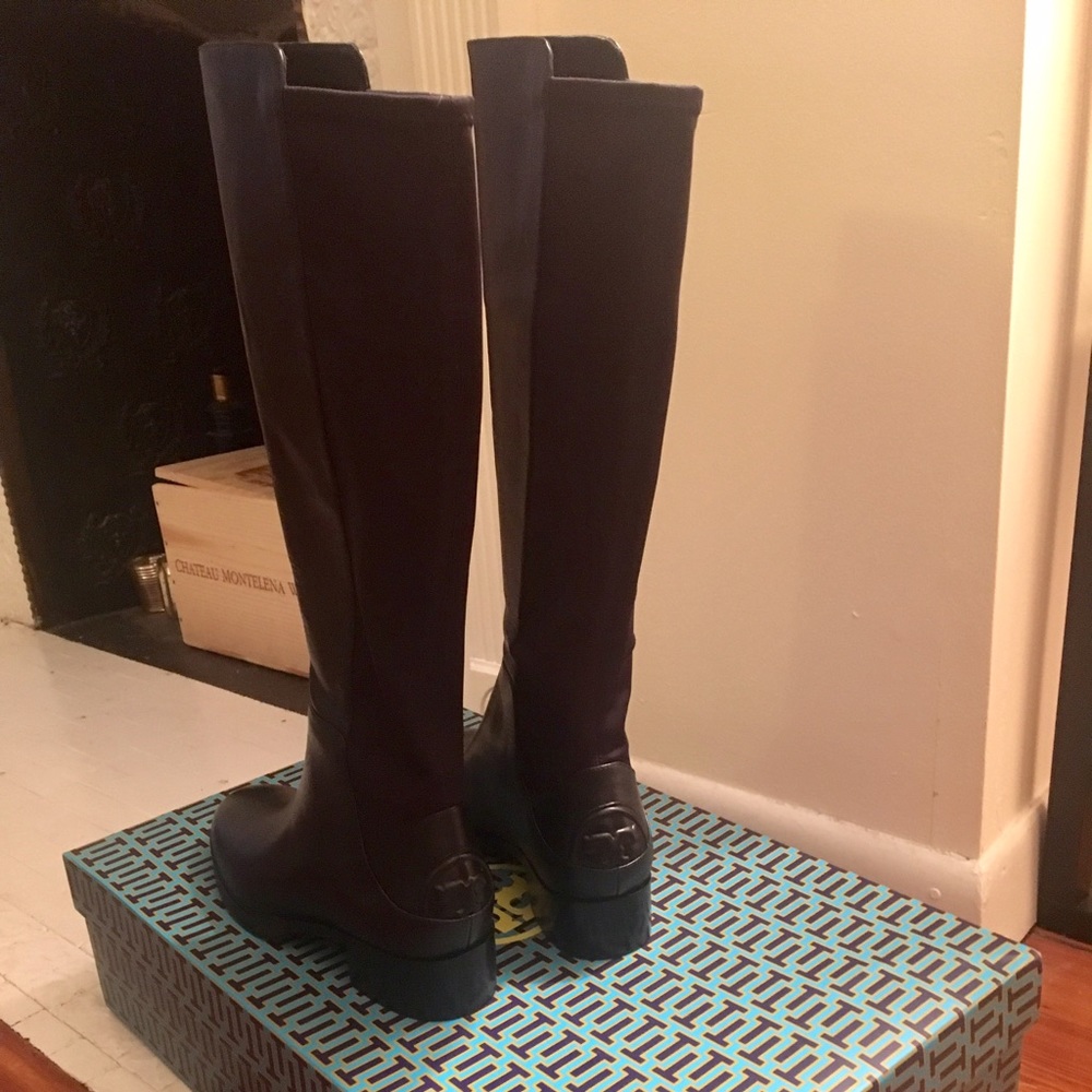 NWT TORY BURCH  Caitlin Stretch Boots