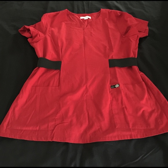 Koi Tops - Koi Scrub Top