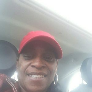 Meet your Posher, Rhonda