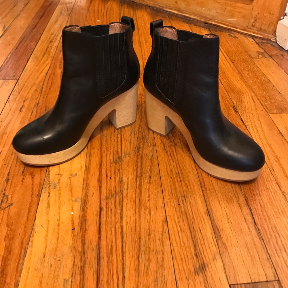 Marco Chelsea Boot -- Leathers Booties