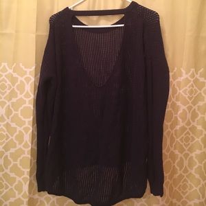 Dark purple deep Vback sweater. L. Super comfy