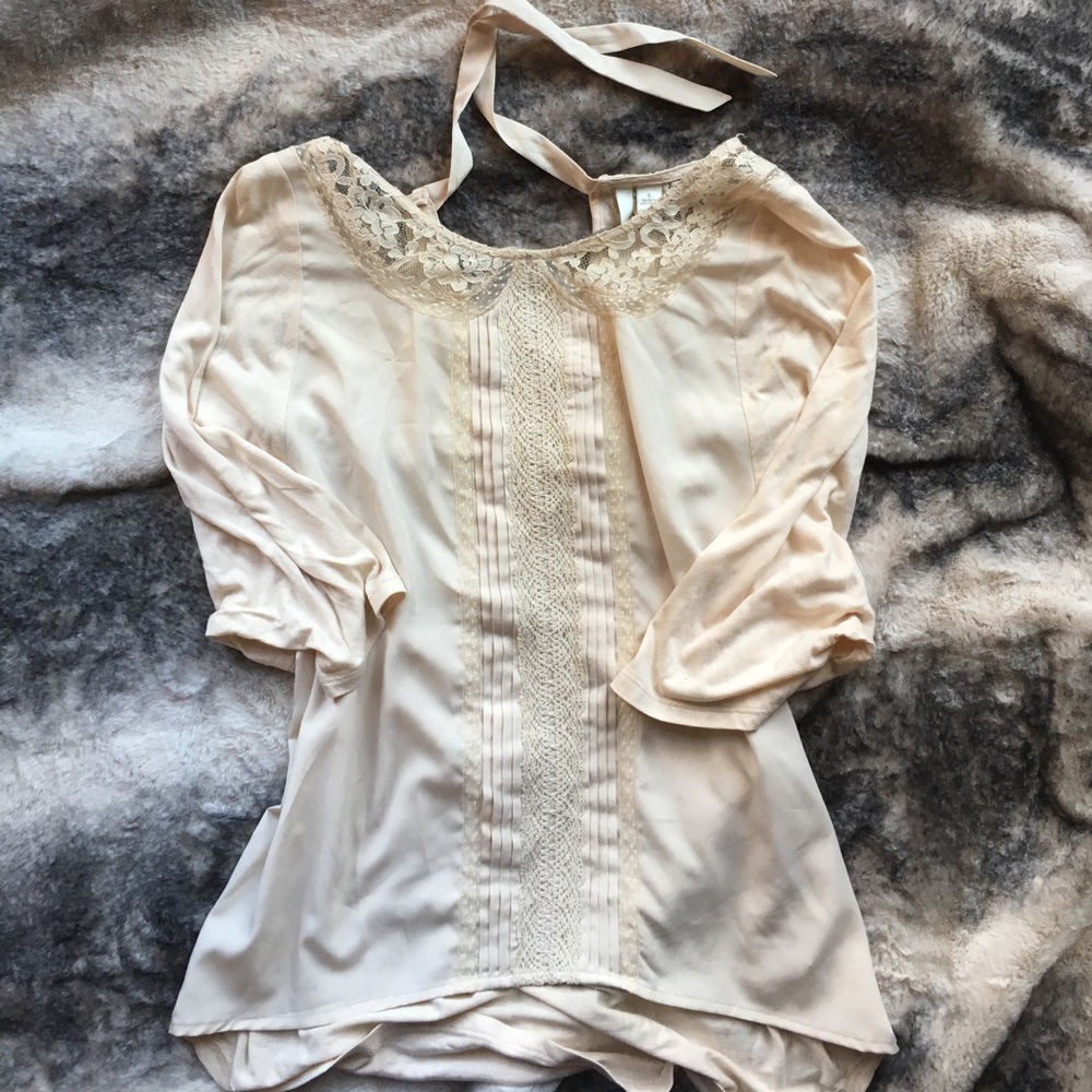 Women's Top