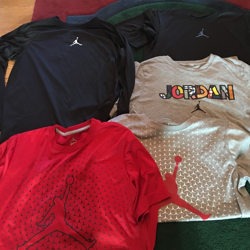 Lot of 5 Jordan youth xl