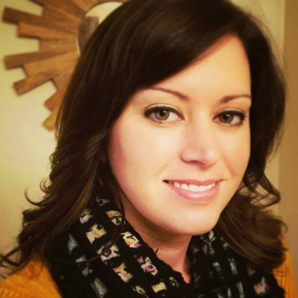 Meet your Posher, Lauren