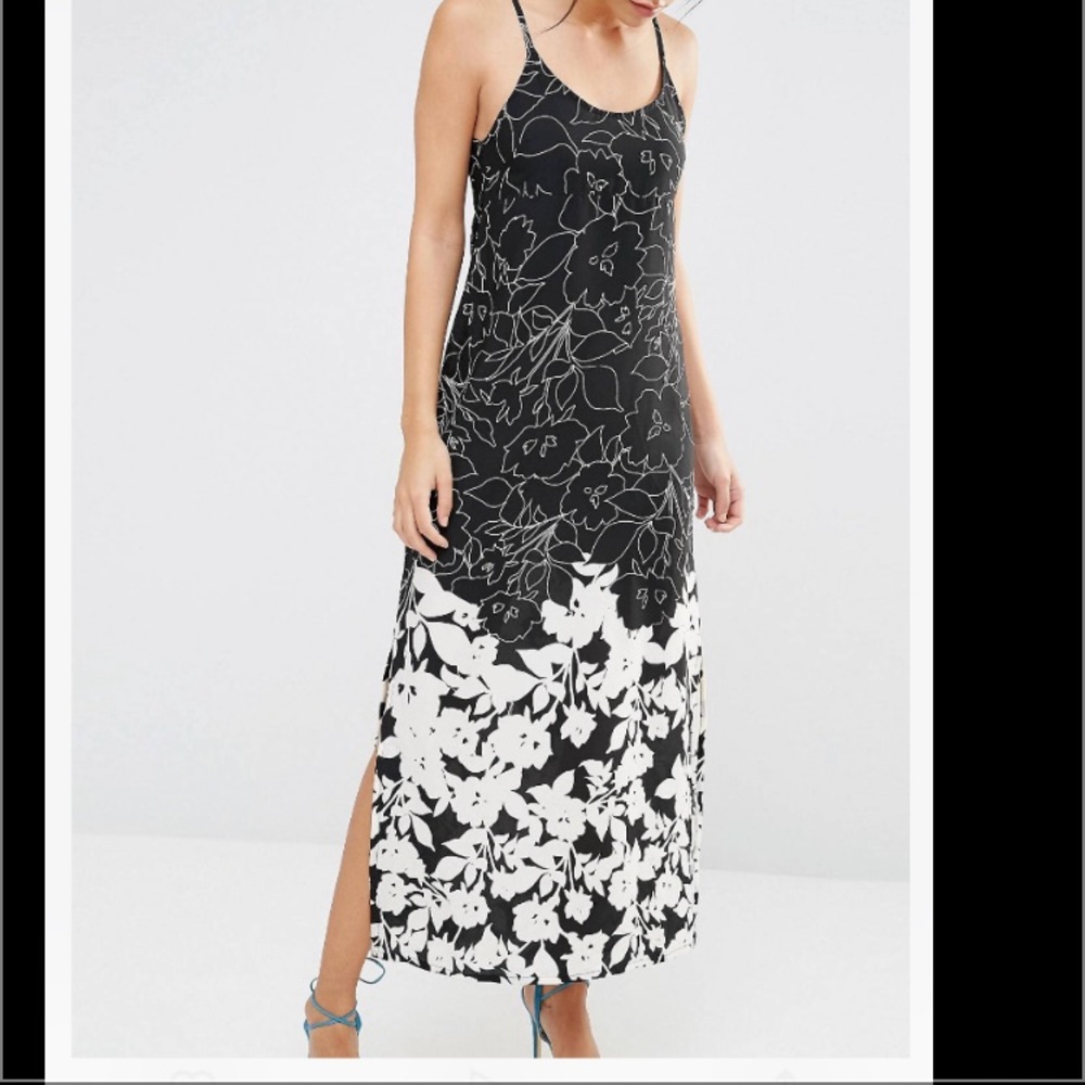 🆕 a-line maxi dress in floral print