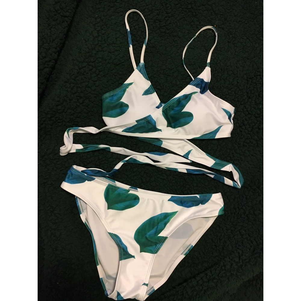 Never worn! Top and bottom both size Medium