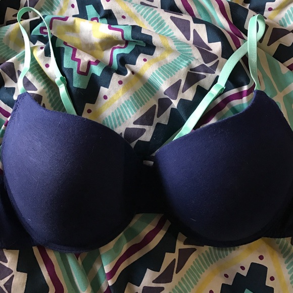 Bra - Picture 1 of 1