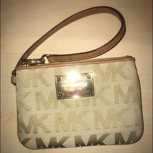 Michael Kors wristlet