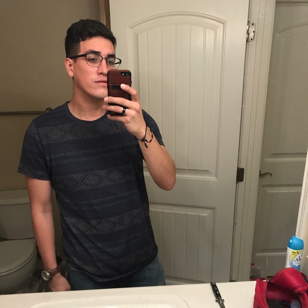 Tee