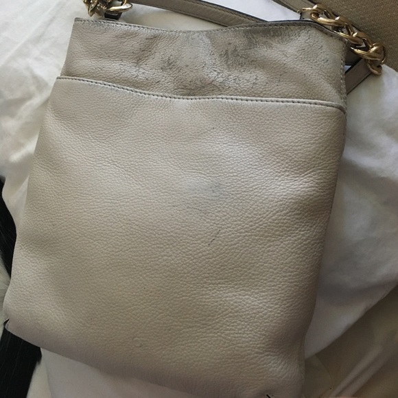 Michael Kors Tan Large Crossbody - Picture 3 of 6